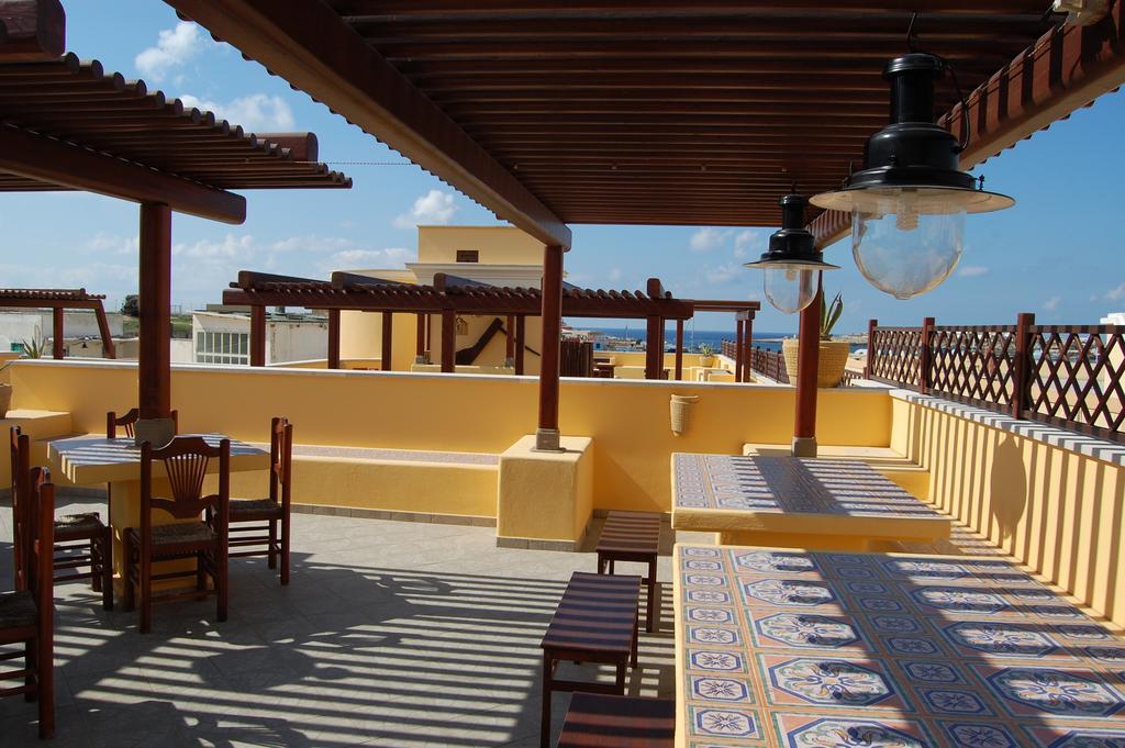 Hotel El Mosaico Del Sol Lampedusa Exterior foto